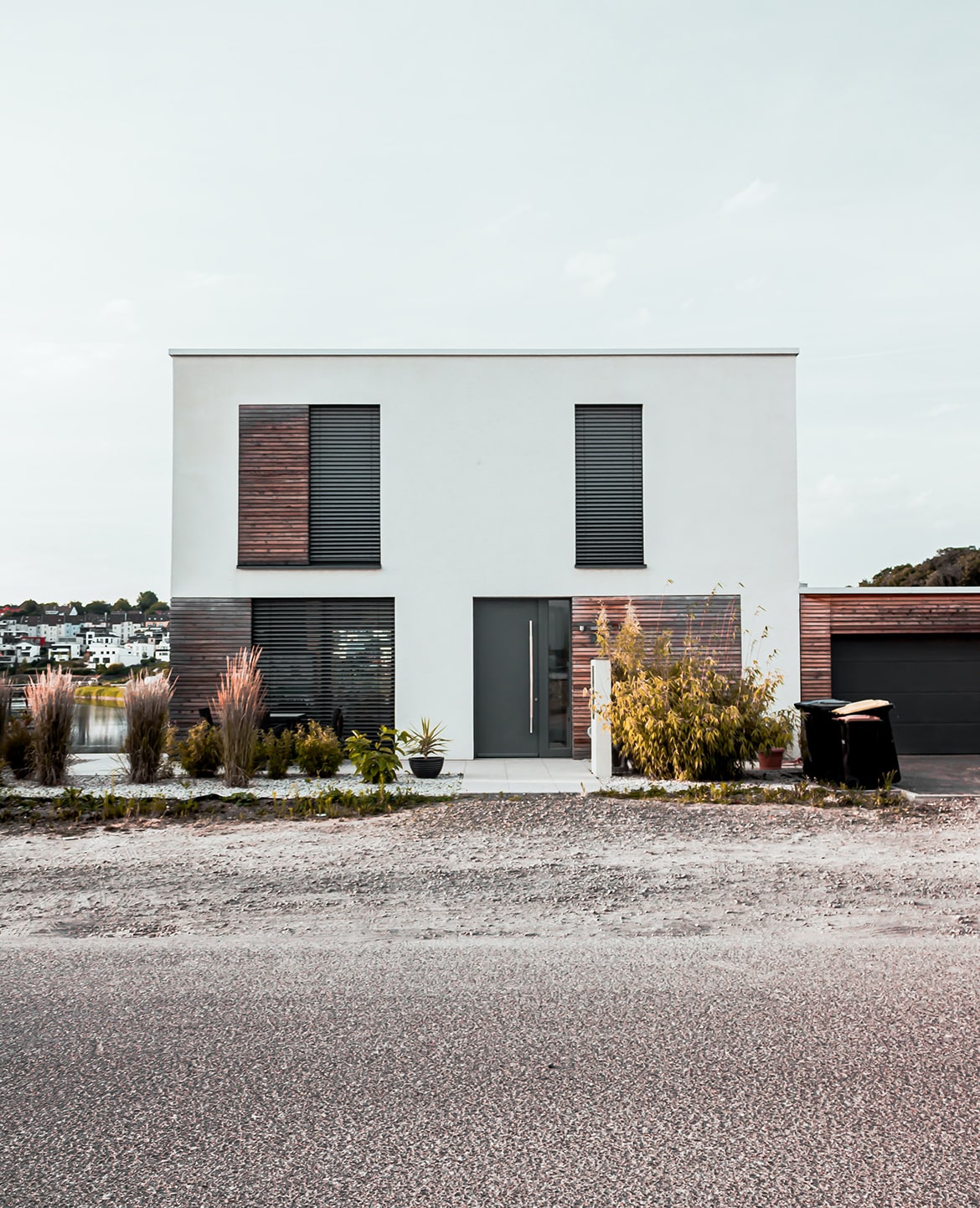 House In Foxhall Ave, Kingston